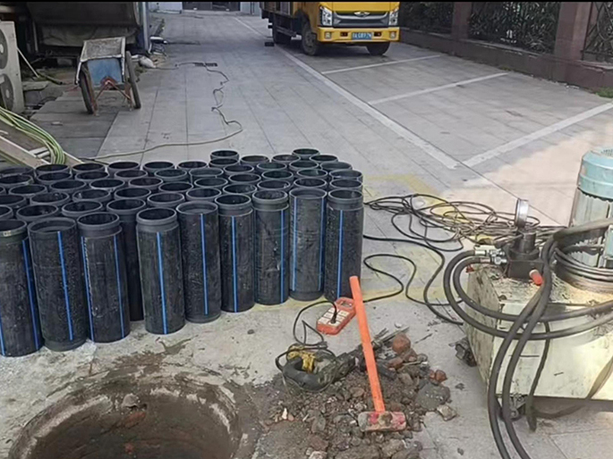 丰宁PE置换管厂家 DN315置换管 非开挖管短管置换